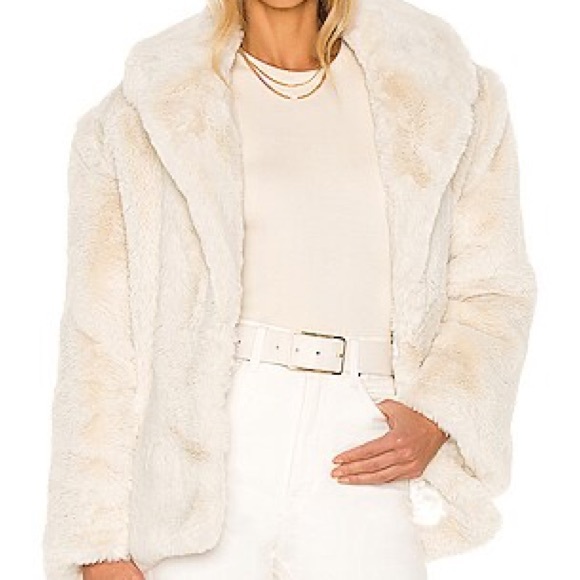 Eaves | Oversized Plush Cream Teddy Jacket - Women's Faux Fur Coat - Picture 16 of 16